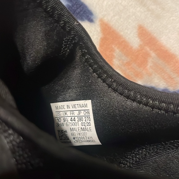 New with tags mens adidas nmd sneaker. - Picture 3 of 7